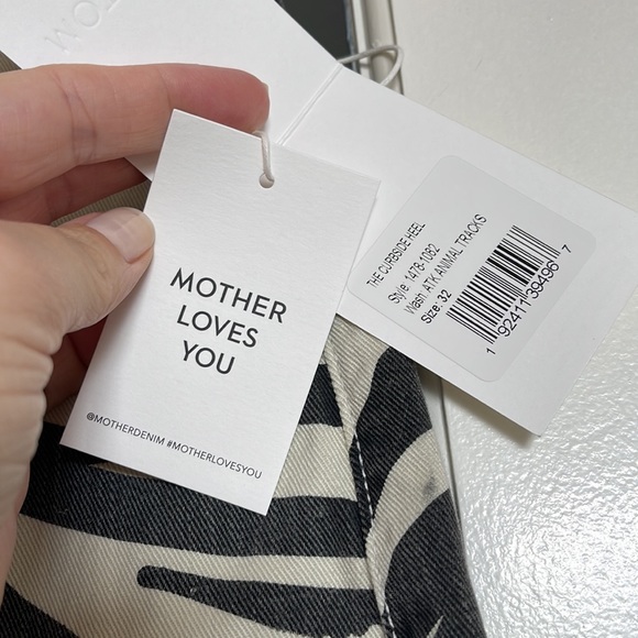 Mother High Waisted Curbside Heel Jeans Color: Atk Animal Tracks - Picture 8 of 9